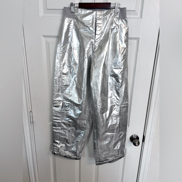 FP Movement by Free People Mesmerize Me Metallic Silver Active Pants - Picture 2 of 8